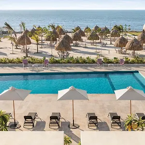 Hotel Wyndham Aluna