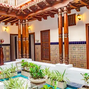 Hotel Aw Puertas De La Bahia
